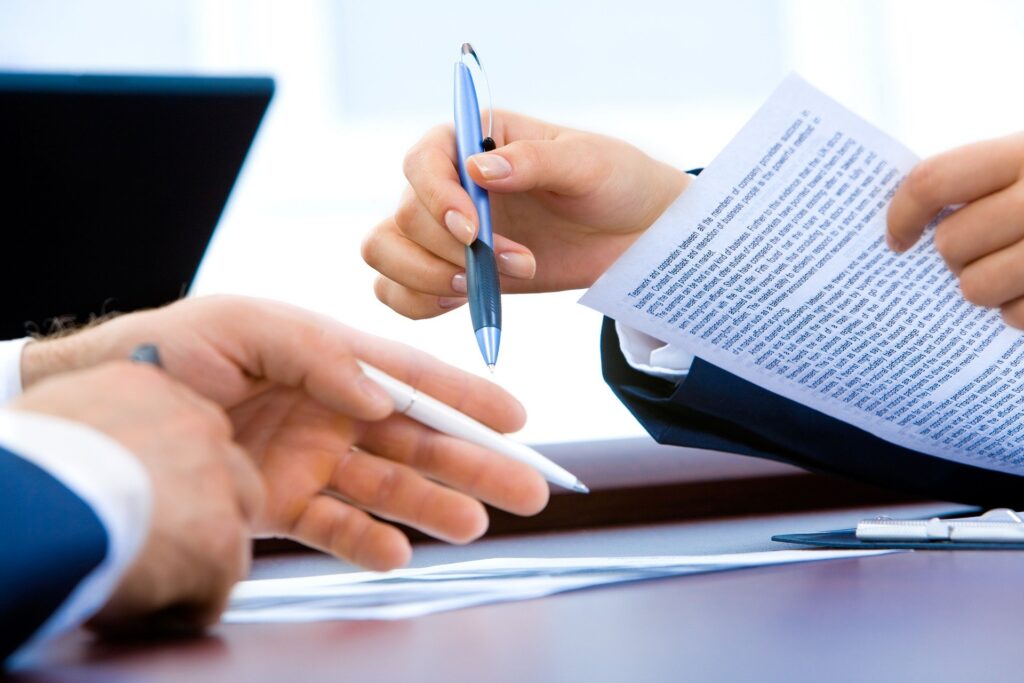 diferencias contrato de arrendamiento y compraventa alt